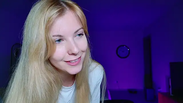 Cassycum online show from 11.20.25