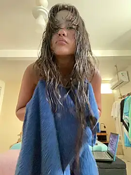 Snapshot of fenixgre chatting on 02.15.25 fenixgre online show from 02.15.25