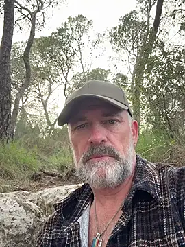 DaddybearVLC online show from 02.25.25