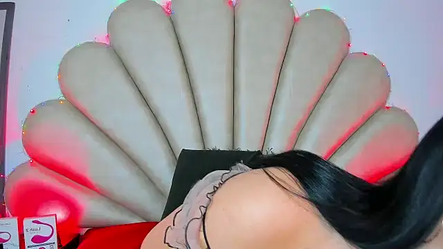 Snapshot of Natasha__Blue chatting on 01.29.25 Natasha Blue online show from 01.29.25