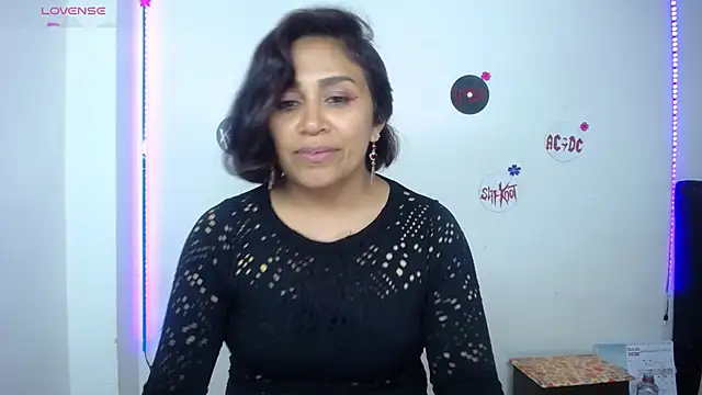 pinky violeta online show from 07.06.26