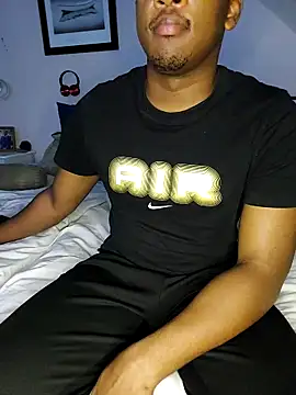 Snapshot of _MAC24k chatting on 02.11.26 MAC24k online show from 02.11.26