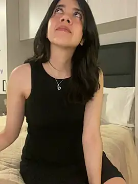 Snapshot of saori_10 chatting on 03.05.25 saori 10 online show from 03.05.25