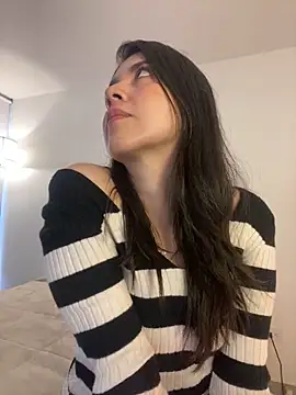 Snapshot of saori_10 chatting on 10.20.25 saori 10 online show from 10.20.25