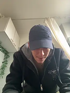 Toyjungee online show from 12.12.24