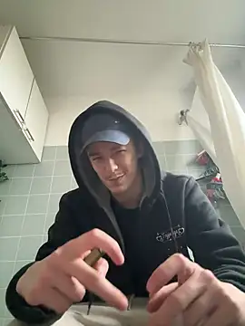 Toyjungee online show from 12.20.24