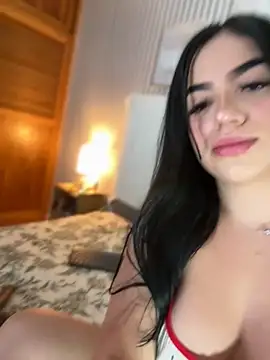nicolette sweet  online show from 05.29.26