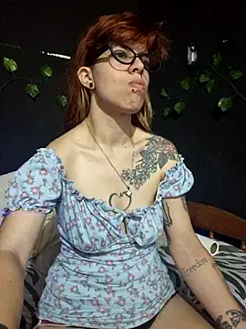 Snapshot of Carlafoxxx chatting on 03.21.25 Carlafoxxx online show from 03.21.25