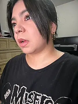 kimmiakiss22 online show from 01.17.26