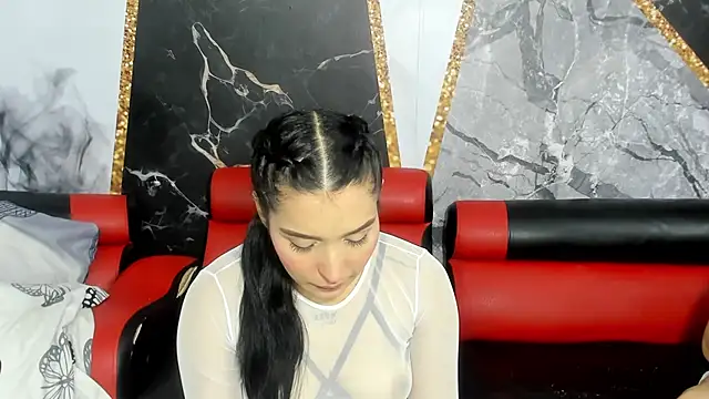 Snapshot of hot-threesome chatting on 10.14.25 hot-threesome online show from 10.14.25