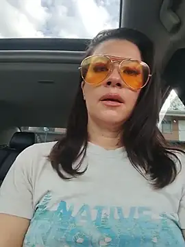 highly inappropriate online show from 07.10.26
