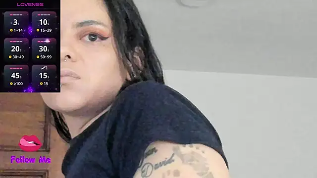 natasha logan  online show from 03.15.25