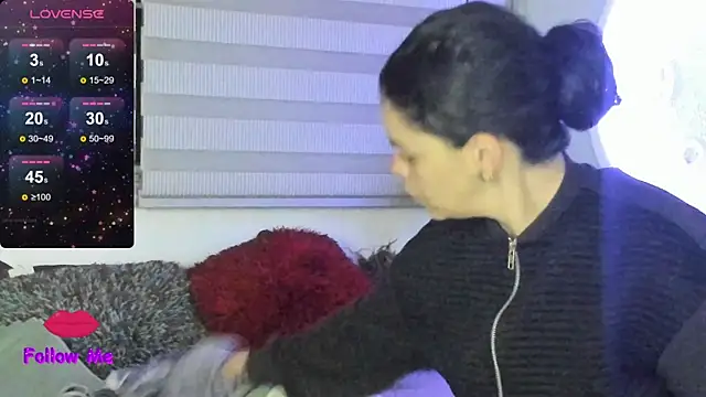 natasha logan  online show from 05.22.26