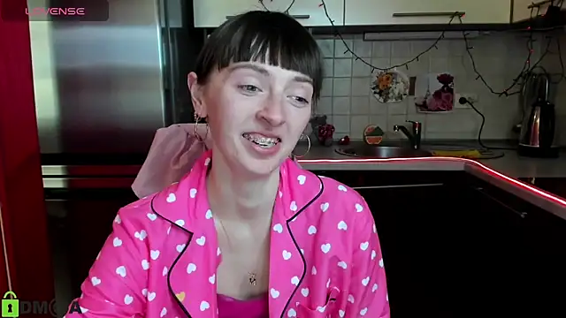 TayanaJons online show from 03.10.25