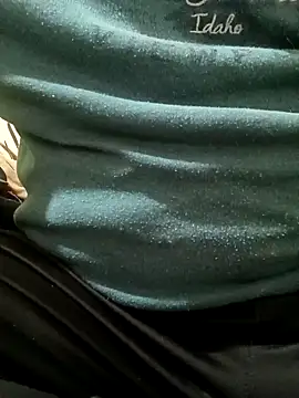 asira39 online show from 01.13.25