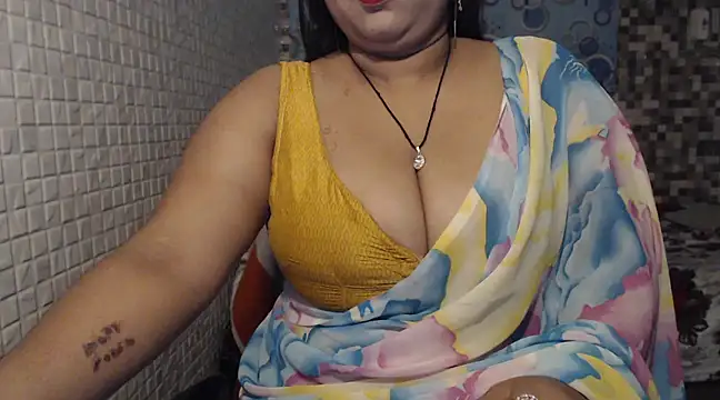 Oh Maya online show from 03.23.25