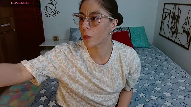 antonella sweet33 online show from 11.21.25