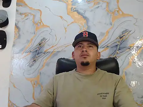 Snapshot of myke_andrade chatting on 07.25.26 myke andrade online show from 07.25.26