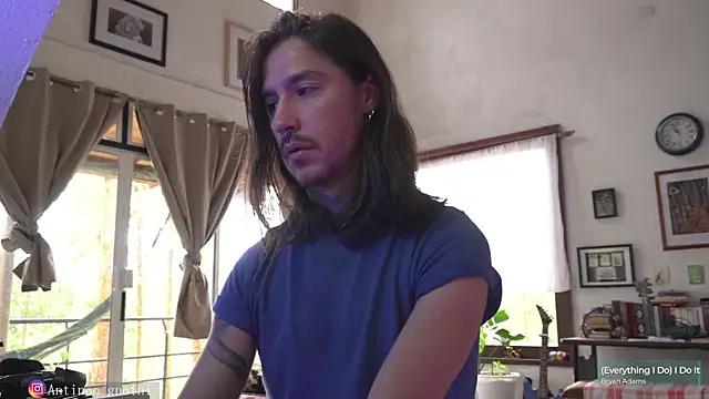 Snapshot of Antinoo_Gnothi chatting on 01.10.25 Antinoo Gnothi online show from 01.10.25