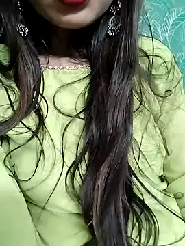 Snapshot of Noor_Darliing chatting on 02.05.25 Noor Darliing online show from 02.05.25