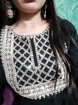 Snapshot of Noor_Darliing chatting on 02.21.25 Noor Darliing online show from 02.21.25