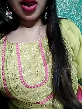 Snapshot of Noor_Darliing chatting on 02.23.25 Noor Darliing online show from 02.23.25