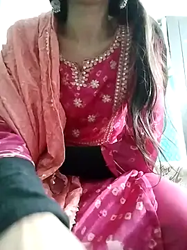 Snapshot of Noor_Darliing chatting on 02.25.25 Noor Darliing online show from 02.25.25