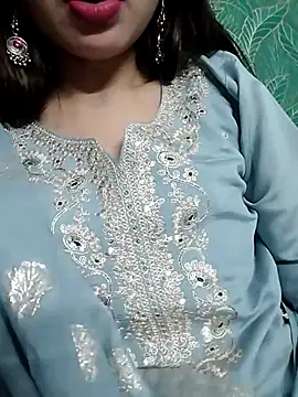 Snapshot of Noor_Darliing chatting on 02.26.25 Noor Darliing online show from 02.26.25