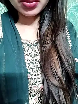 Snapshot of Noor_Darliing chatting on 03.19.25 Noor Darliing online show from 03.19.25