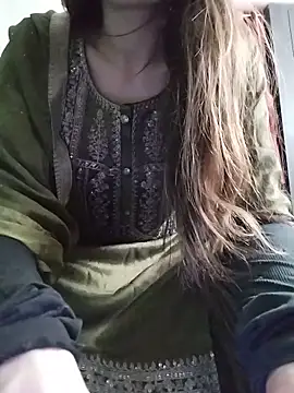 Snapshot of Noor_Darliing chatting on 05.28.26 Noor Darliing online show from 05.28.26