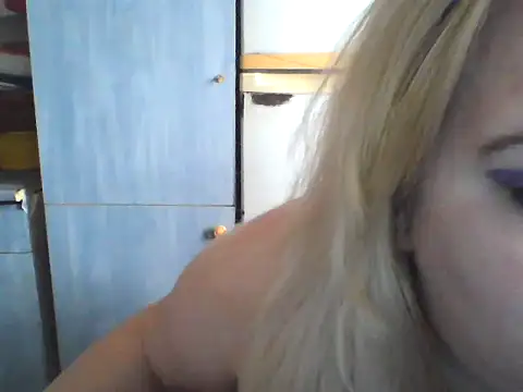 D Marinna online show from 12.15.25