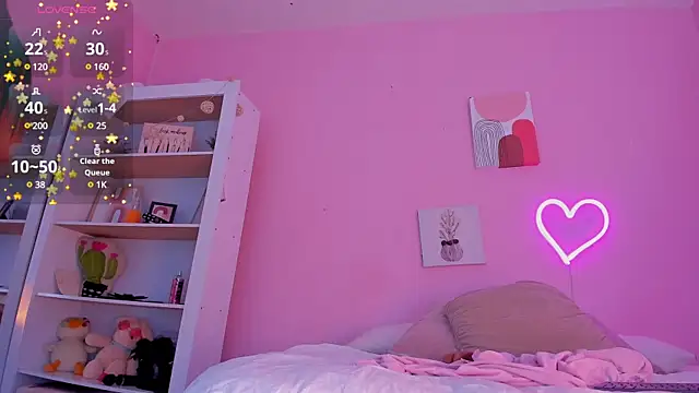 Sophiietaylor online show from 03.22.25