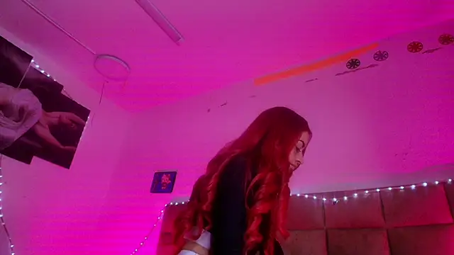 Snapshot of _sex_mia chatting on 11.07.25 sex mia online show from 11.07.25