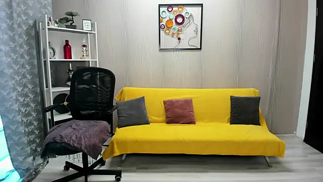 Cassandra Hotty online show from 06.23.26