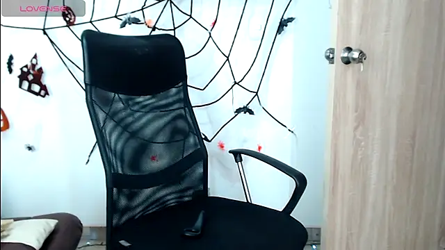 michacosio online show from 10.22.25