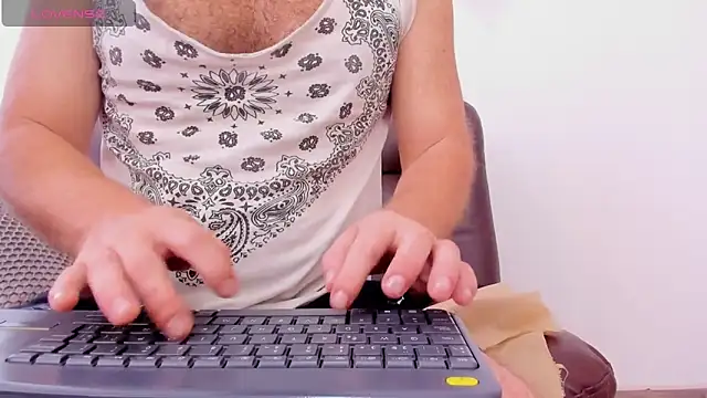 michacosio online show from 12.21.25