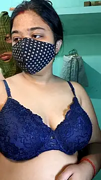 Snapshot of hotty_Sexy-couple chatting on 02.17.25 hotty Sexy-couple online show from 02.17.25