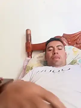 Diego leon27 online show from 02.18.25