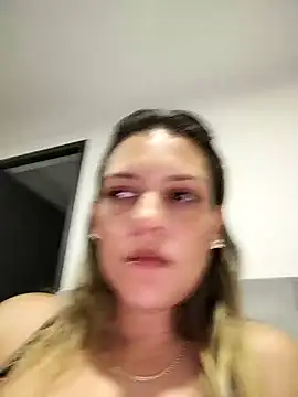 Mia Hampton online show from 12.22.24