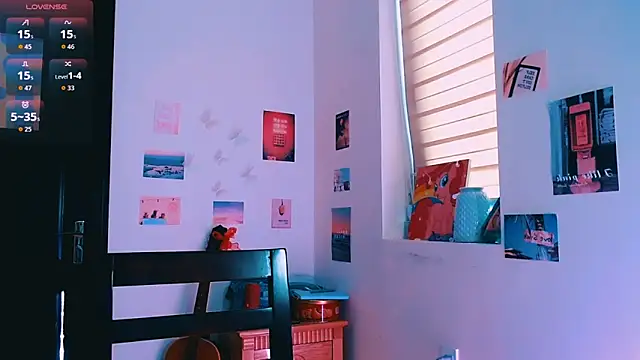 Cosmo Riri online show from 03.31.26