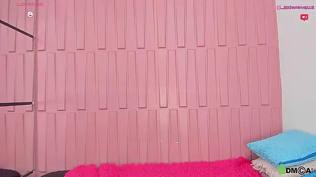 Briana Wells  online show from 02.01.25