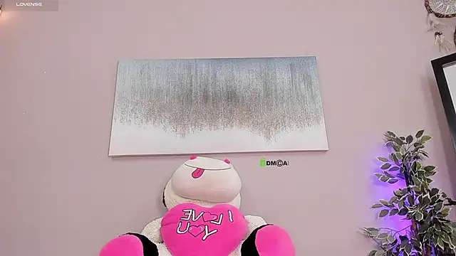 Briana Wells  online show from 10.15.25