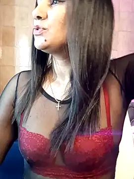 Snapshot of Leticia_goddes chatting on 12.19.24 Leticia goddes online show from 12.19.24