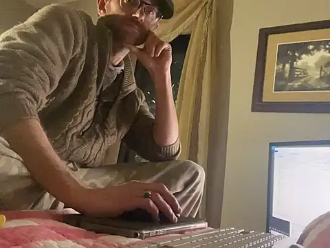 MaxSpadeErotica online show from 04.11.26