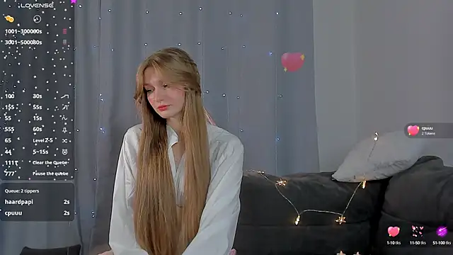 Snapshot of Barbie-Doll- chatting on 12.12.24 Barbie-Doll- online show from 12.12.24