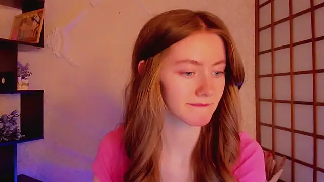 KateCuddle online show from 03.05.25