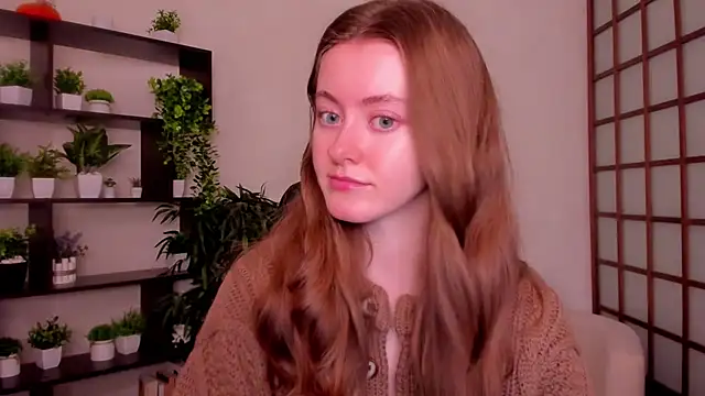 KateCuddle online show from 09.15.25