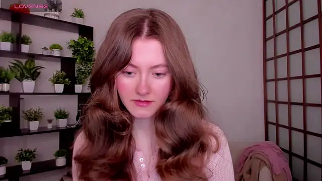 KateCuddle online show from 02.20.26