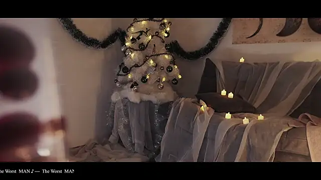 WebCora online show from 01.03.25