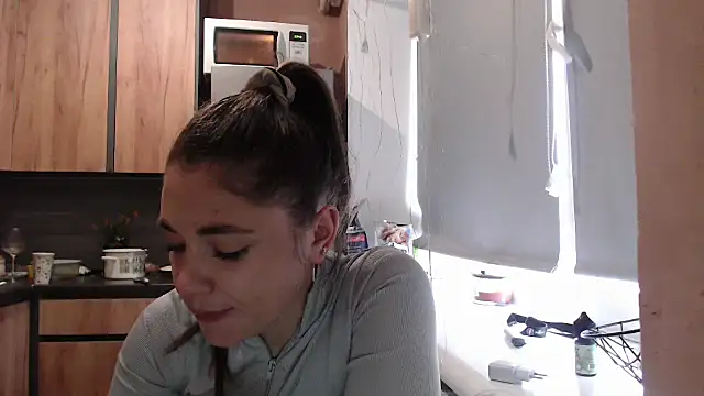 delightful sofi online show from 04.09.26